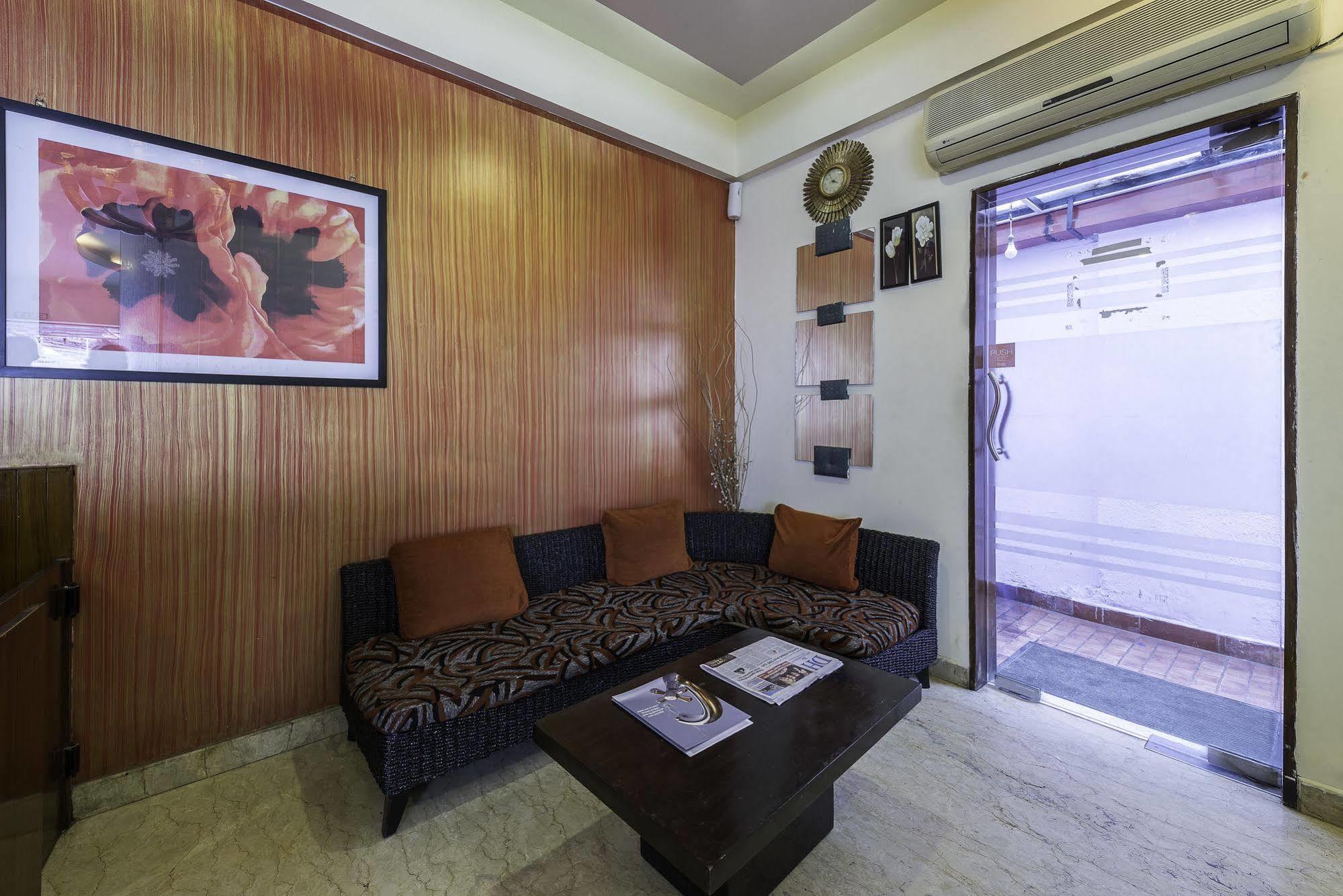Olive Zip Rest House Road By Embassy Group Bangalore Extérieur photo