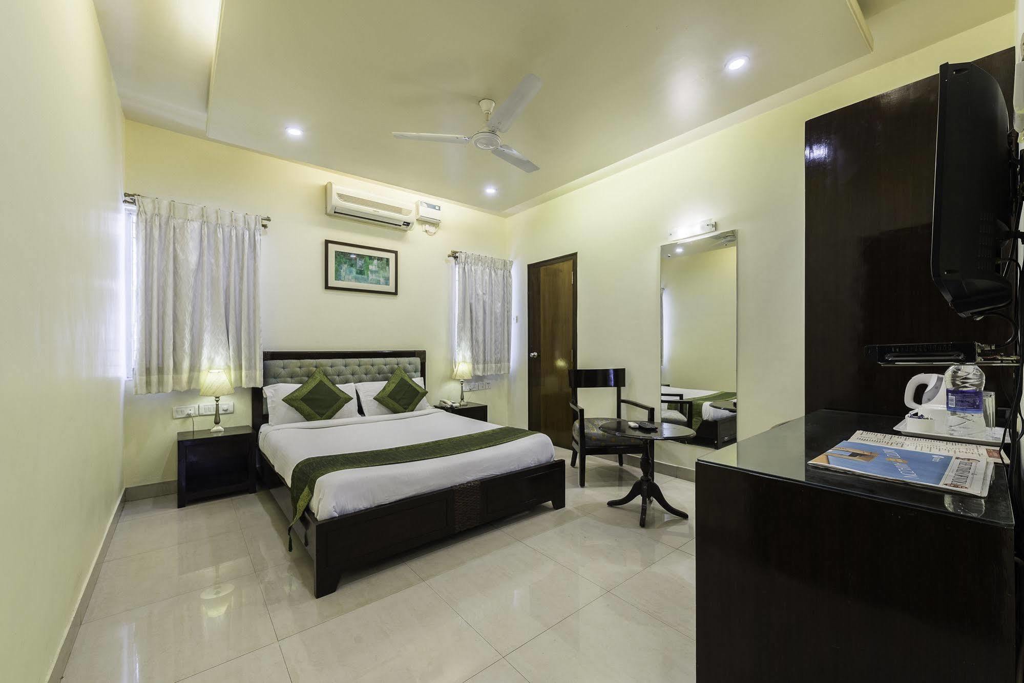 Olive Zip Rest House Road By Embassy Group Bangalore Extérieur photo