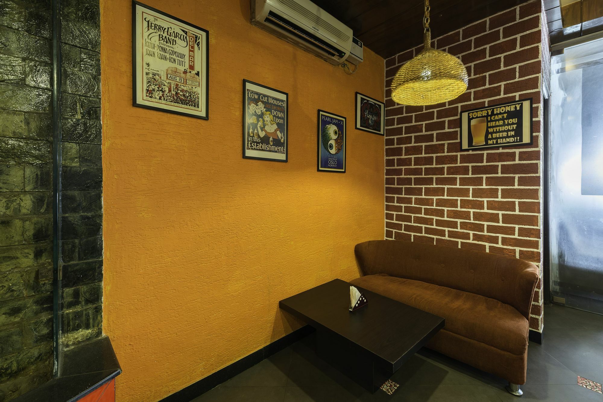 Olive Zip Rest House Road By Embassy Group Bangalore Extérieur photo
